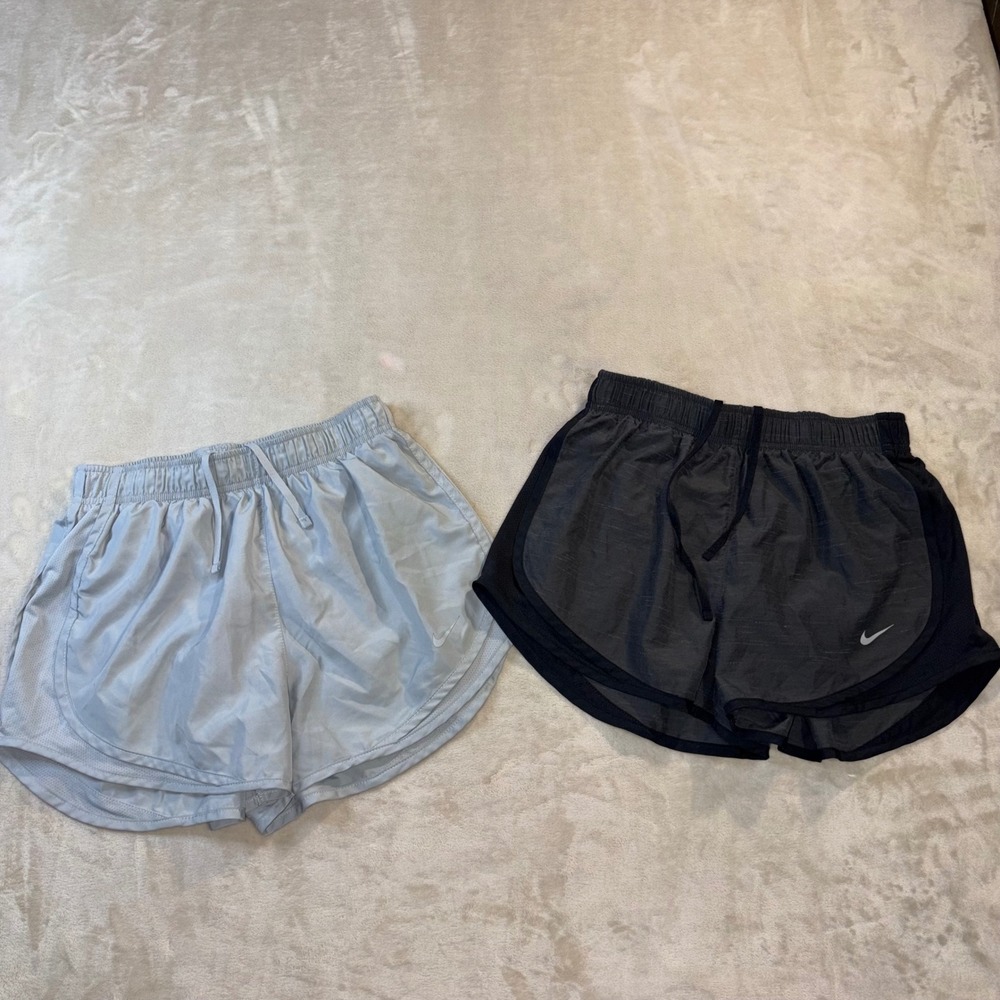 Nike Dri-FIT Tempo Running Shorts Bundle Grey Black 831558-012 Womens Small